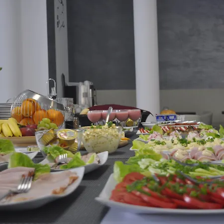 Karpacz, Do Centrum 900 M, Dostepna Dieta Bezglutenowa Z Certyfikatem, Celiakia Couette-café 4*