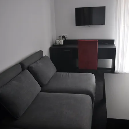 Bed & Breakfast Villa Karpacz, Do Centrum 900 M, Dostepna Dieta Bezglutenowa Z Certyfikatem, Celiakia