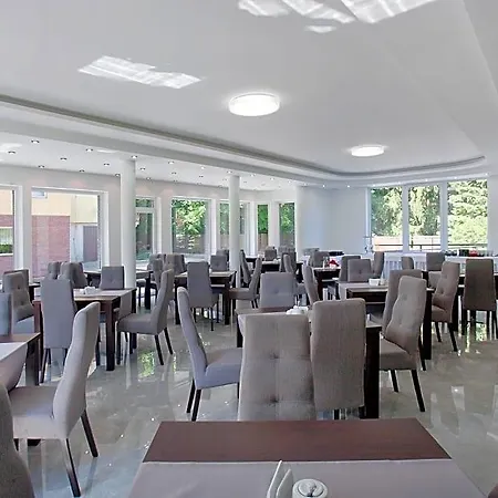 Bed & Breakfast Karpacz, Do Centrum 900 M, Dostepna Dieta Bezglutenowa Z Certyfikatem, Celiakia 4*